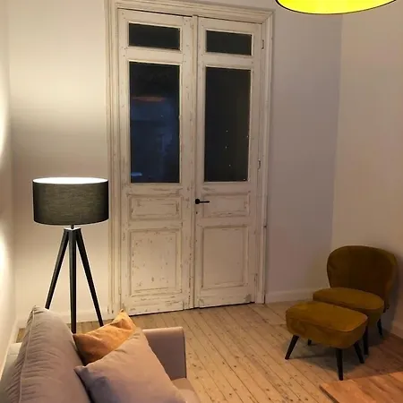 Stayatsea Retro Apartment