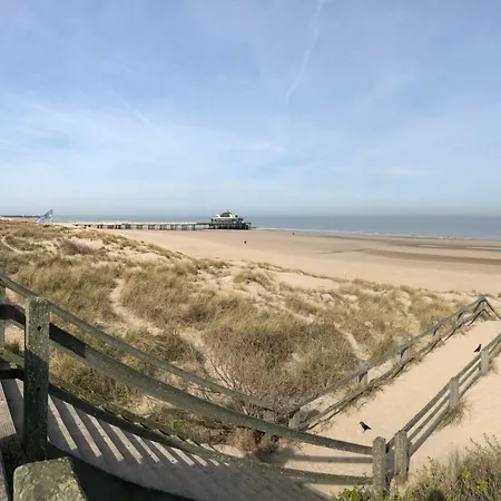 Apartment Stayatsea Retro Blankenberge